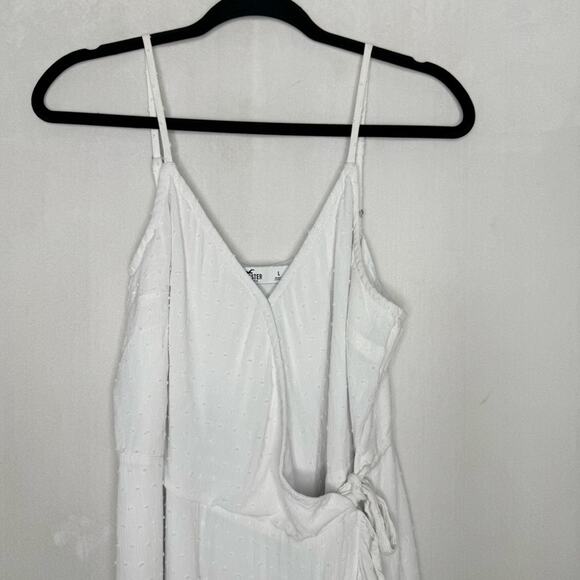 HOLLISTER / white Swiss dot wrap front ruffle dress / L - Picture 3 of 9